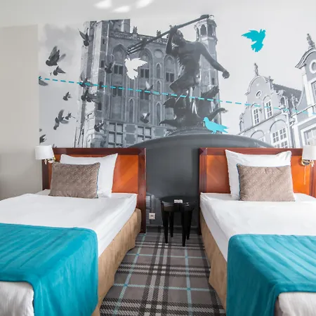 Hanza Hotel 4*