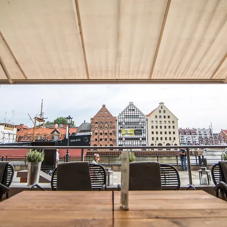 Ξενοδοχείο Hanza